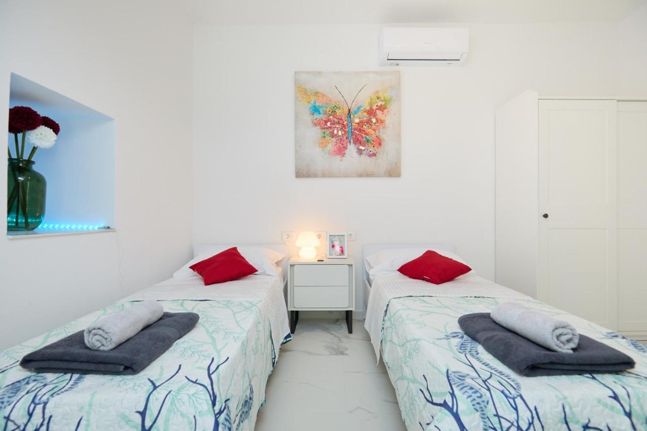 Barbara'S Garden Apartment ดูบรอฟนิก ภายนอก รูปภาพ