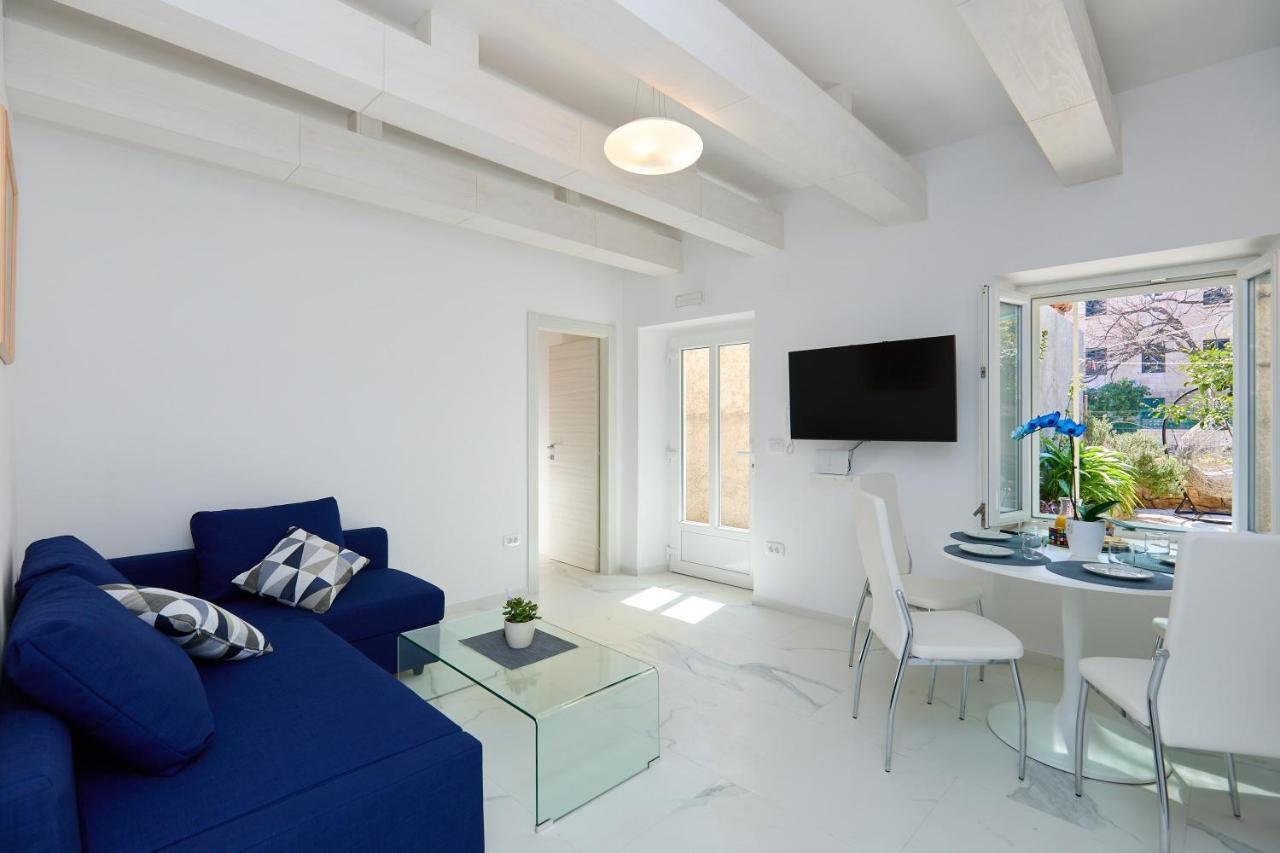 Barbara'S Garden Apartment ดูบรอฟนิก ภายนอก รูปภาพ