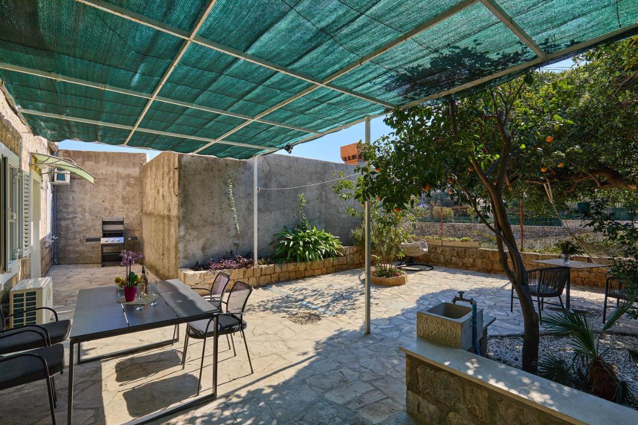 Barbara'S Garden Apartment ดูบรอฟนิก ภายนอก รูปภาพ