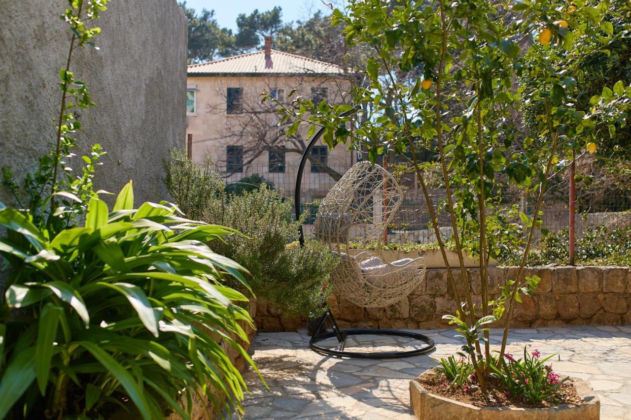 Barbara'S Garden Apartment ดูบรอฟนิก ภายนอก รูปภาพ