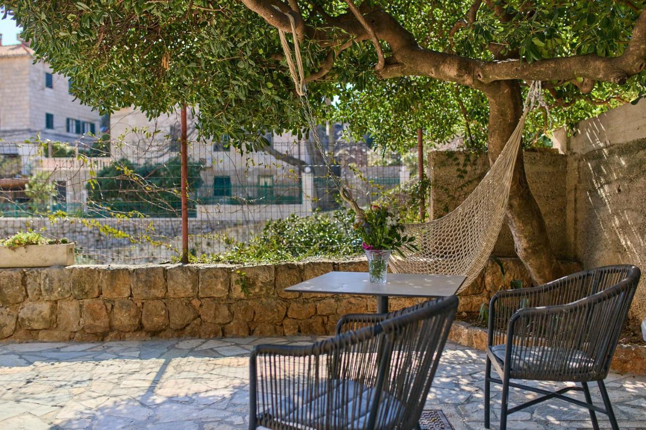 Barbara'S Garden Apartment ดูบรอฟนิก ภายนอก รูปภาพ